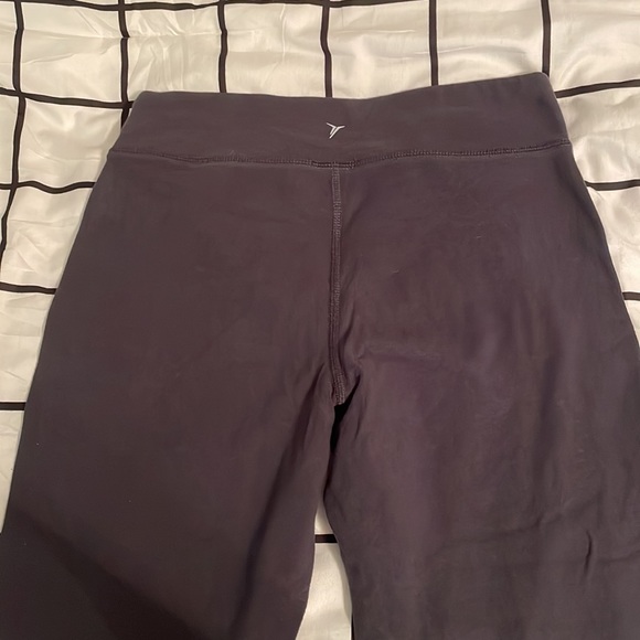 Old Navy Active girls yoga pants flare leggings - Picture 2 of 3